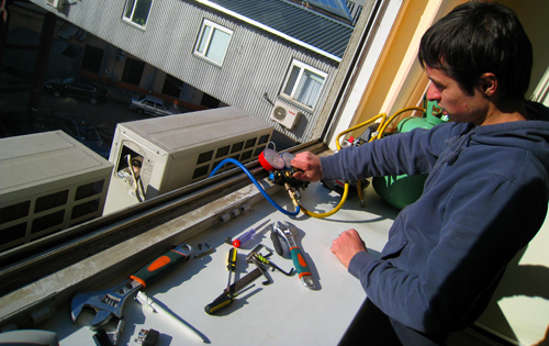 Обслуживание и ремонт кондиционеров и систем вентиляции