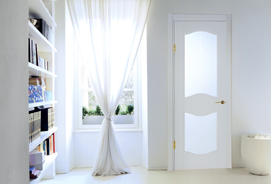 Белые двери — изысканная классика