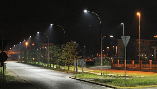 Освещение улиц и проезжей части больших городов: современный подход